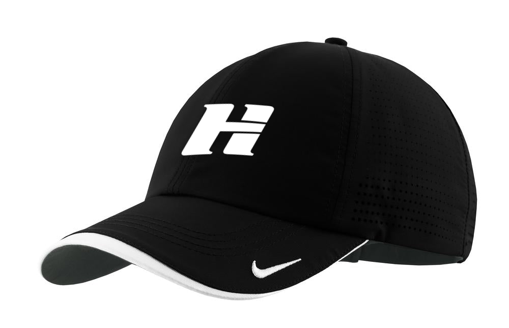 Nike Dri-FIT Swoosh Perforated Cap