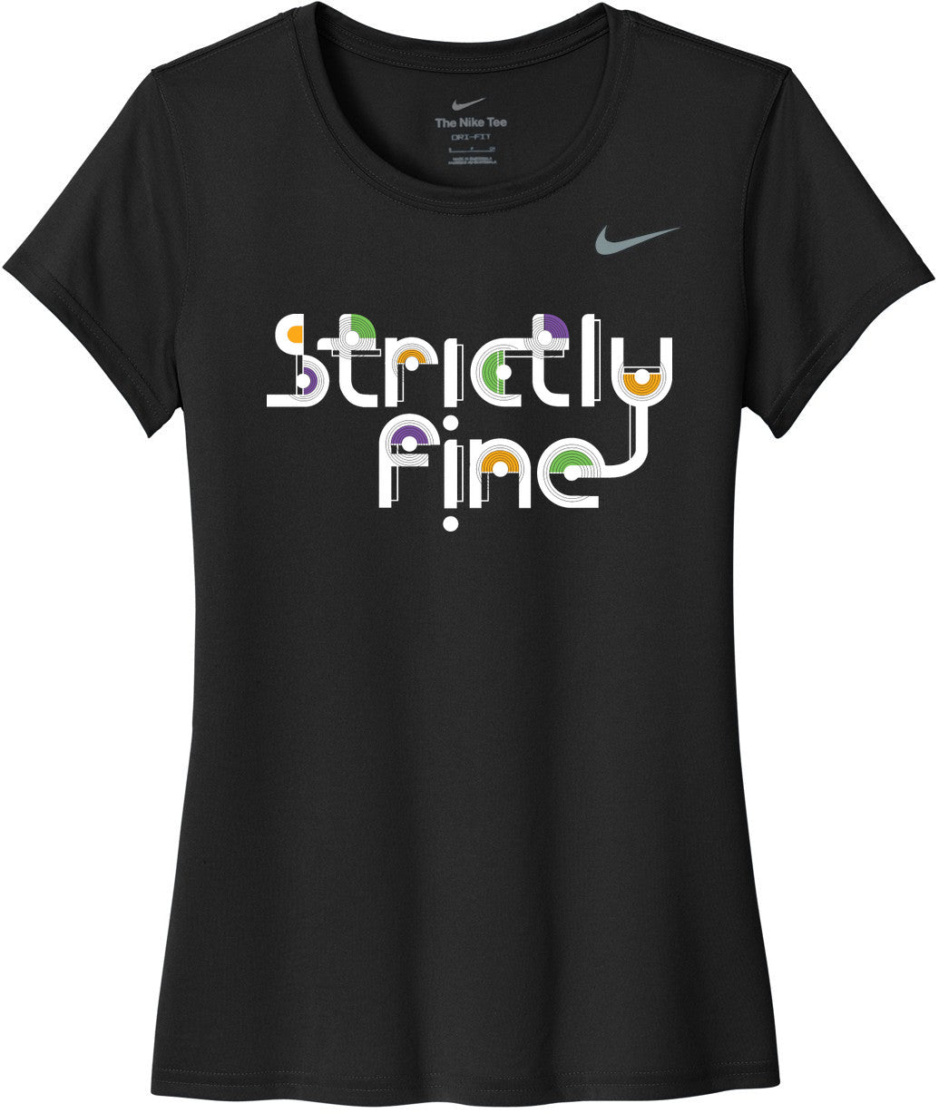 Nike Ladies Legend Tee