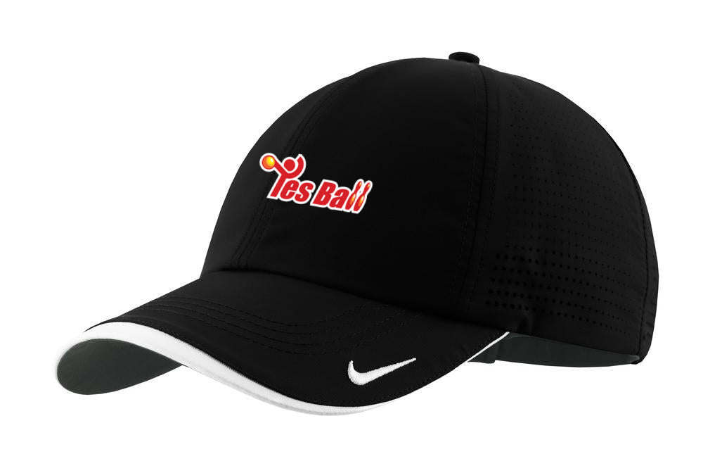 Nike Dri-FIT Swoosh Perforated Cap