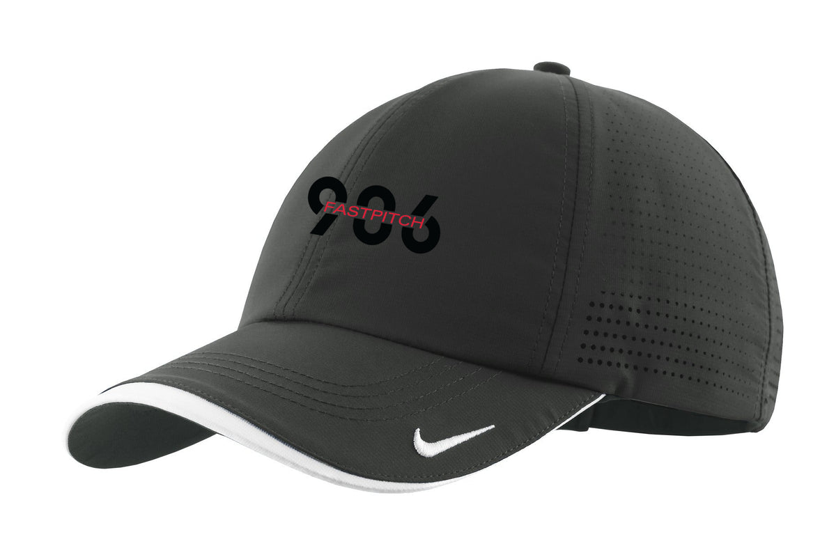 Nike Dri-FIT Swoosh Perforated Cap