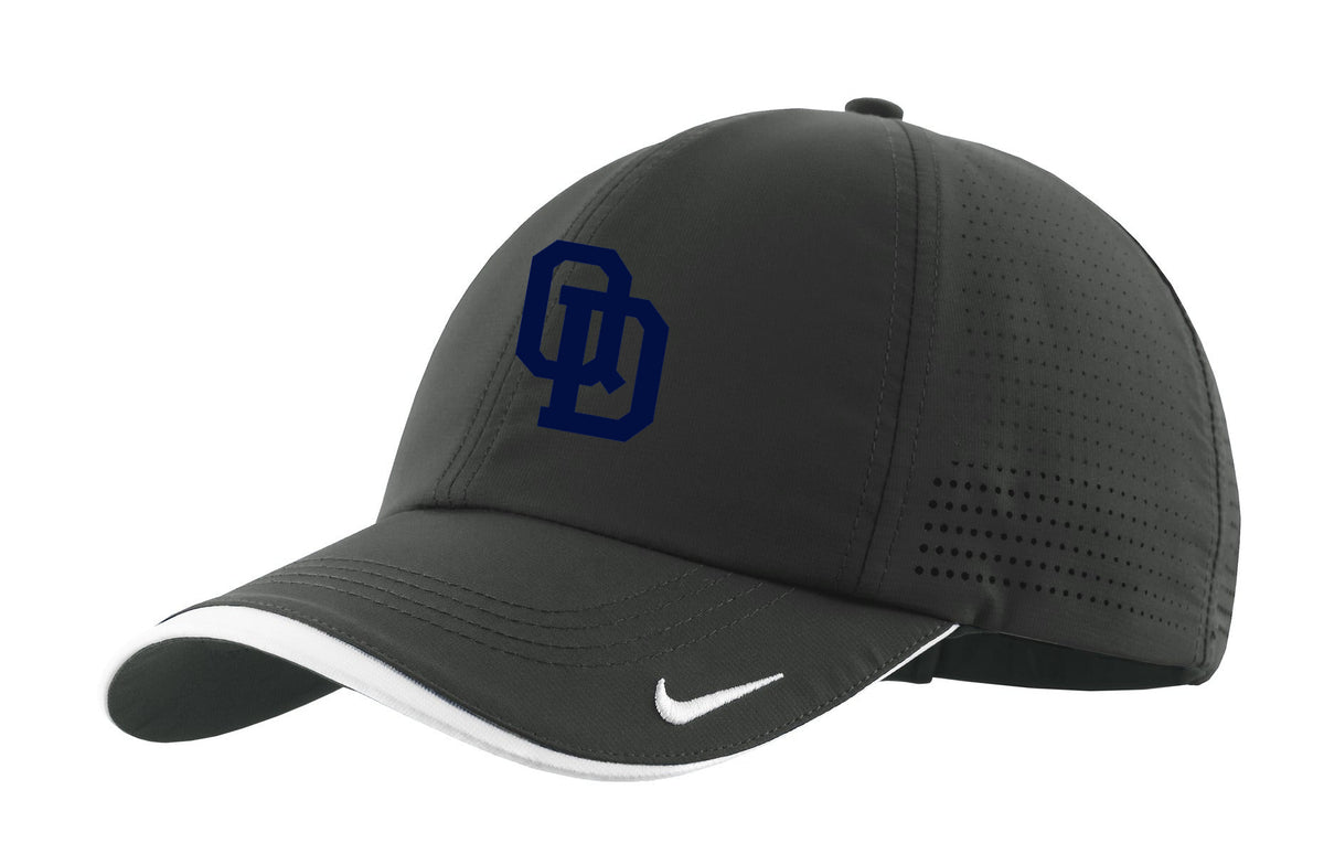 Nike Dri-FIT Swoosh Perforated Cap