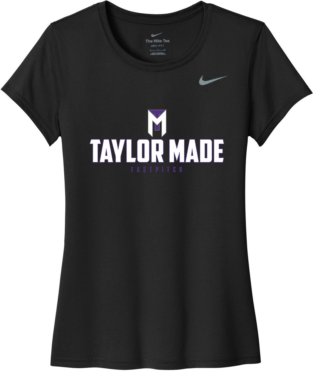 Nike Ladies Legend Tee